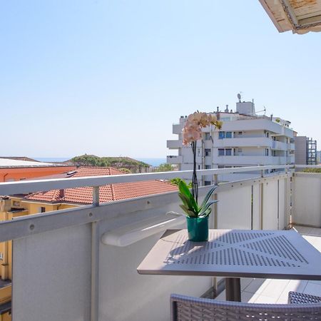 Hotel Sans Souci Rimini Kültér fotó