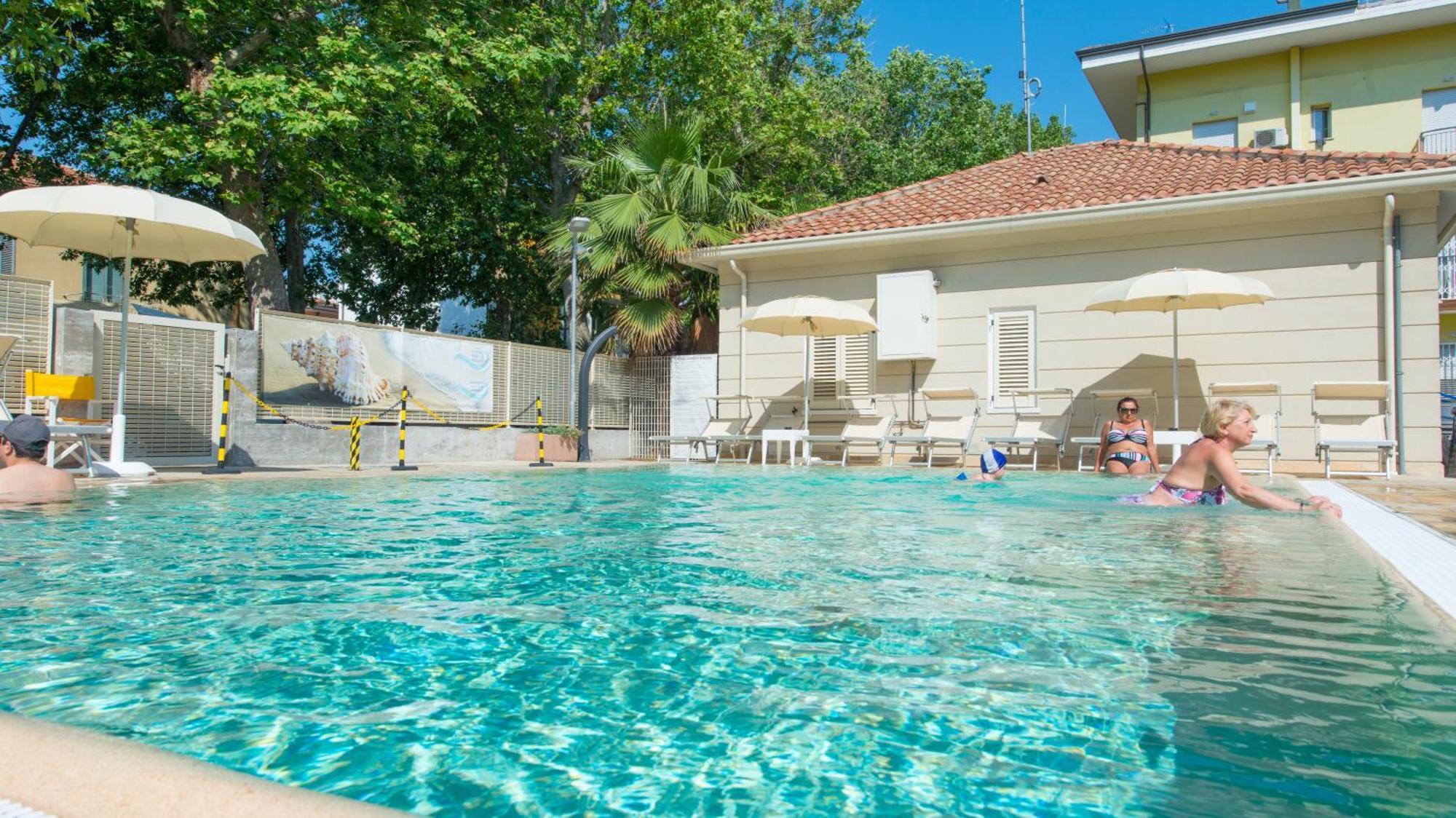 Hotel Sans Souci Rimini Kültér fotó